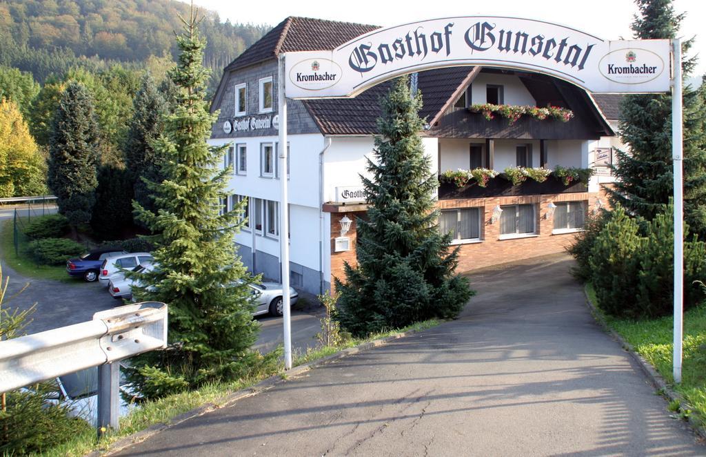 Hotel Restaurant Gunsetal Bad Berleburg Zewnętrze zdjęcie