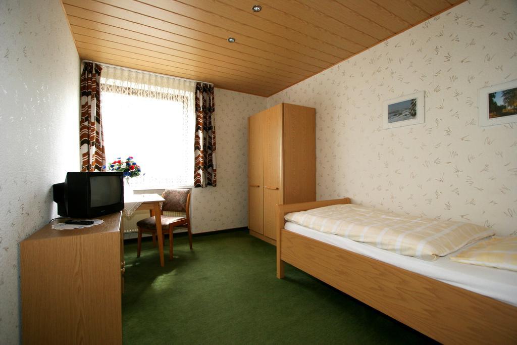Hotel Restaurant Gunsetal Bad Berleburg Pokój zdjęcie